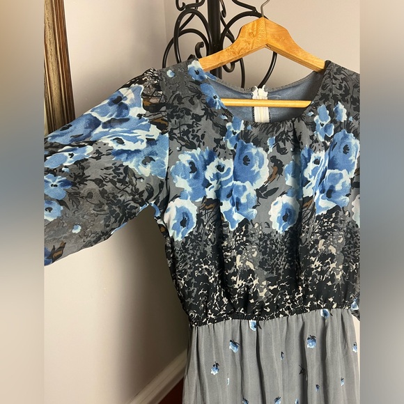 Handmade Dress - Picture 6 of 7